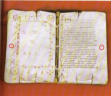 Bibel des Bonifatius mit Einstichen