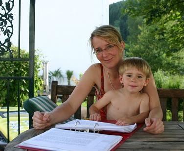 Die Autorin bei der Arbeit